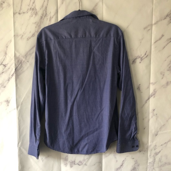 TRULY - SLIM FIT TEXTURED BUTTON DOWN SHIRT BLUE MENS MEDIUM - Picture 2 of 10